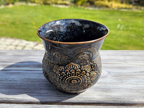 czarka-ceramiczna-magia-nocy-rekodzielo-granat-blekit.jpg