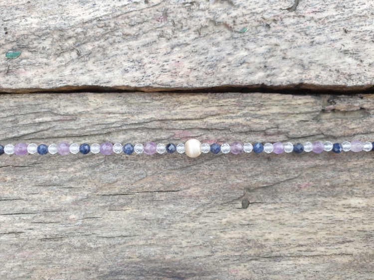 bransoletka-z-szafirem-ametystem-i-krysztalem-gorskim-rekodzielo-kamienie-naturalne-srebro-handmade-2.jpg
