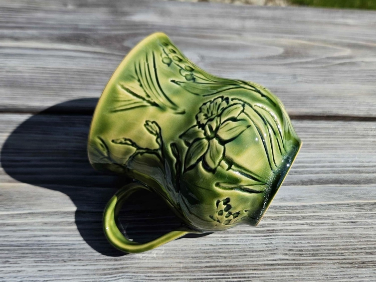 kubek-ceramiczny-wiosenny-ogrod-rekodzielo-zielen-3.jpg