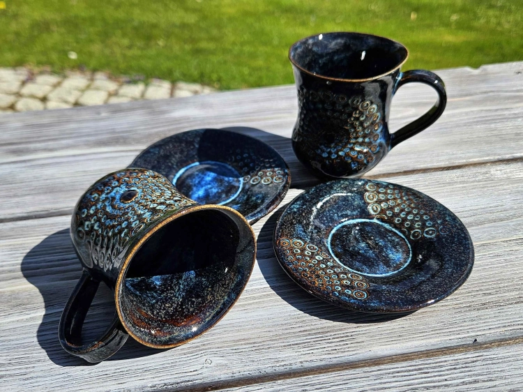 filizanka-ceramiczna-nocny-urok-rekodzielo-braz-blekit-3.jpg