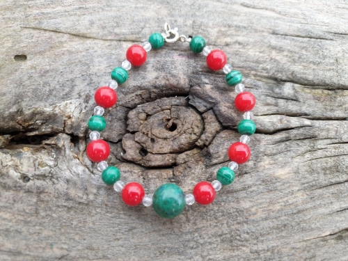 bransoletka-z-chryzokola-koralem-i-krysztalem-gorskim-rekodzielo-kamienie-naturalne-srebro-handmade.jpg