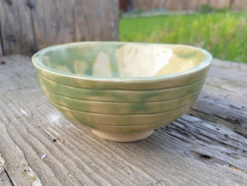 czarka-gaj-oliwny-rekodzielo-125ml-zielen-ceramiczna-czarka-artystyczna-handmade.jpg