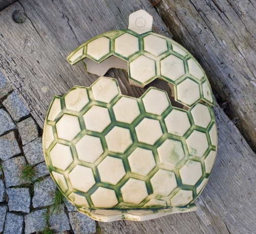 wazon-z-przykrywka-miodowa-polana-rekodzielo-zielen-ceramika-artystyczna-handmade.jpg