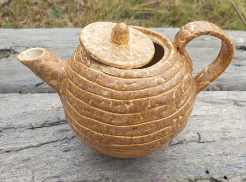 dzbanek-miodowa-kraina-rekodzielo-750ml-bez-ceramika-artystyczna-handmade.jpg