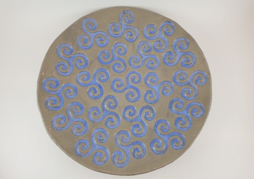 patera-triskelion-rekodzielo-fiolet-szarosc-ceramika-artystyczna-handmade-2.jpg