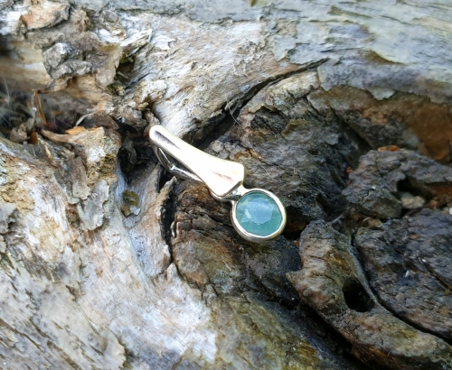 zawieszka-skarby-natury-chalcedon-srebro-rekodzielo-bizuteria-handmade-2.jpg