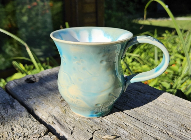 kubek-podwodne-ogrody-rekodzielo-350ml-turkus-wisnia-japonska-ceramika-artystyczna-handmade.jpg