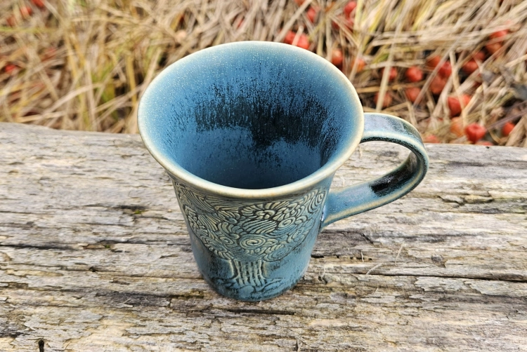kubek-kosmiczne-drzewo-rekodzielo-320ml-blekit-zielen-bez-ceramika-artystyczna-handmade-2.jpg