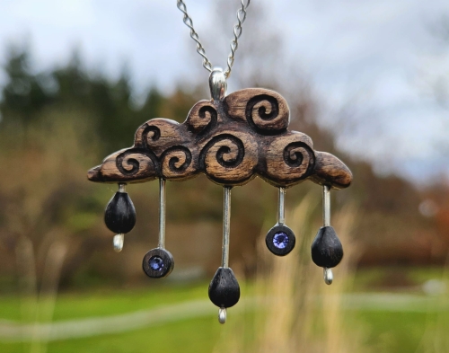 zawieszka-naszyjnik-deszczowe-oczyszczenie-tanzanit-drewno-heban-orzech-srebro-925-rekodzielo-bizuteria-drewniana-handmade.jpg