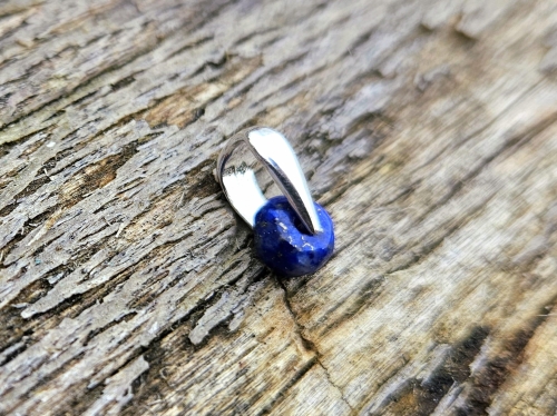 zawieszka-naturalna-delikatnosc-lapis-lazuli-srebro-925-rekodzielo-bizuteria-kamienie-naturalne-handmade-2.jpg