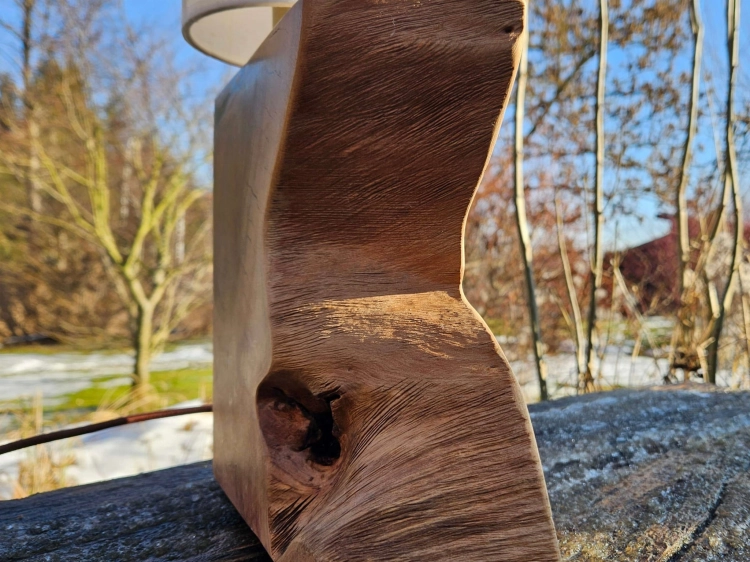 lampa-orzechowa-finezja-drewno-orzech-rekodzielo-drewniana-lampa-handmade-8.jpg