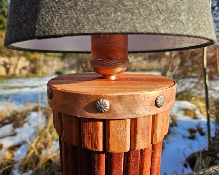 lampa-miedziana-fantazja-drewno-eukaliptus-miedz-rekodzielo-drewniana-lampa-handmade-5.jpg