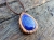 zawieszka-naszyjnik-lapisowy-spokoj-lapis-lazuli-drewno-zebrano-rekodzielo-bizuteria-drewniana-handmade-5.jpg