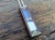 zawieszka-naszyjnik-nowoczesna-klepsydra-peridot-szklo-piasek-drewno-wenge-orzech-rekodzielo-bizuteria-drewniana-handmade-6.jpg