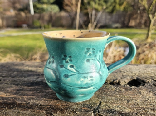 kubek-japonskie-krolestwo-rekodzielo-300ml-turkus-bez-kwiaty-ceramika-artystyczna-handmade.jpg