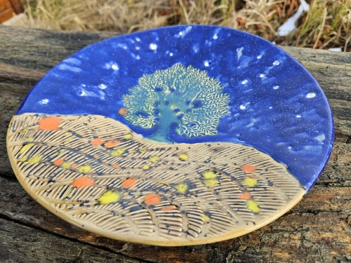 patera-bajkowy-krajobraz-rekodzielo-granat-braz-zielen-ceramika-artystyczna-handmade-2.jpg