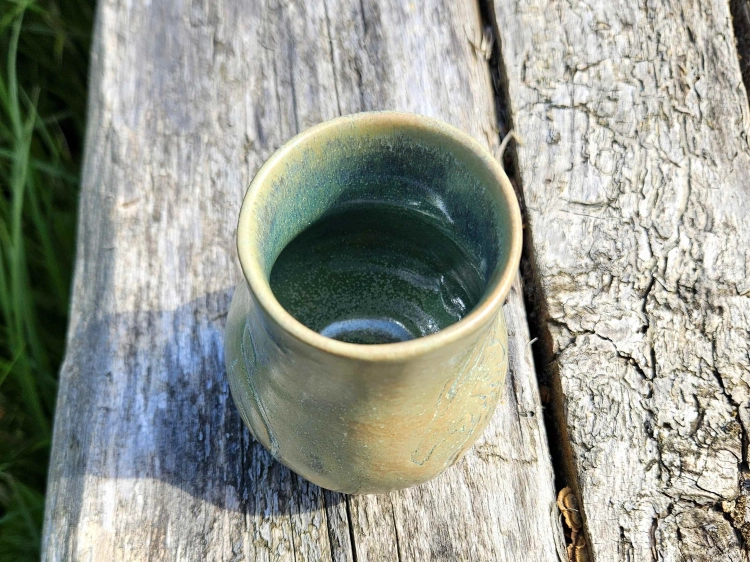 matero-yerba-mate-basniowy-smok-rekodzielo-400-ml-bez-fiolet-blekit-ceramika-artystyczna-2.jpg