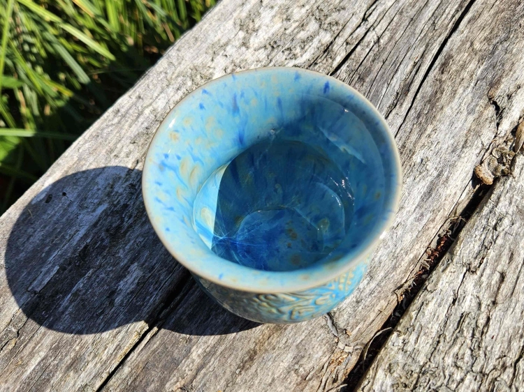 czarka-ceramiczna-niebianska-natura-rekodzielo-niebieski-2.jpg