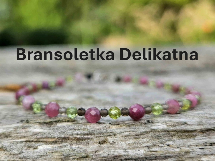 delikatna-bransoletka-personalizowana-z-kamieni-naturalnych.jpg