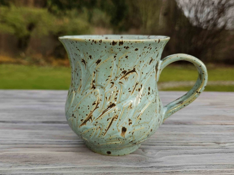 kubek-ceramiczny-turkus-afrykanski-rekodzielo-turkus.jpg