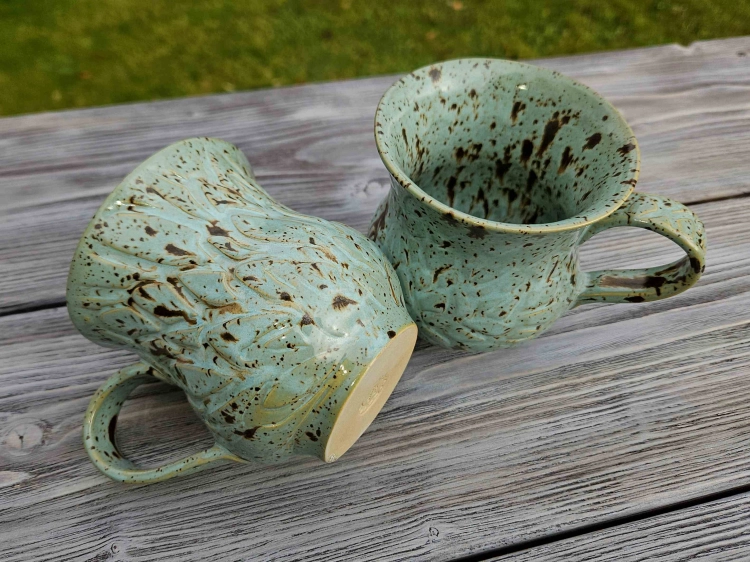 kubek-ceramiczny-turkus-afrykanski-rekodzielo-turkus-3.jpg
