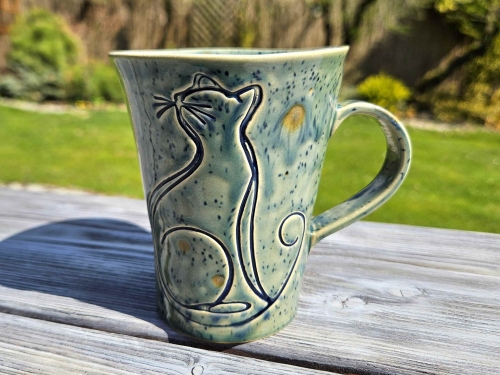 kubek-ceramiczny-koci-spokoj-rekodzielo-niebieski.jpg