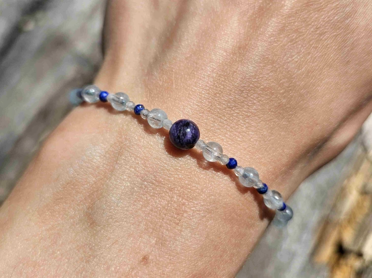 bransoletka-intuicji-czaroit-akwamaryn-lapis-lazuli-labradoryt-srebro-925-rekodzielo-na-zamowienie-3.jpg