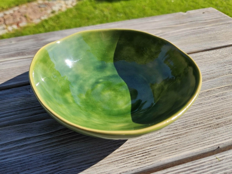 miseczka-ceramiczna-lesna-cisza-rekodzielo-zielen-3.jpg