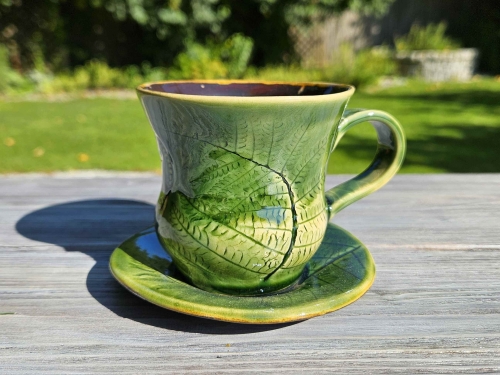 filizanka-ceramiczna-glebia-paproci-rekodzielo-zielen.jpg