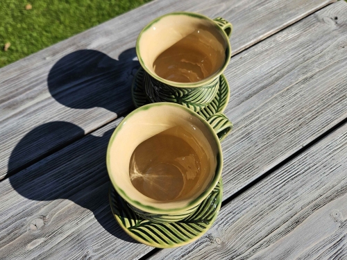 filizanka-ceramiczna-magiczna-dzungla-rekodzielo-zielen-2.jpg