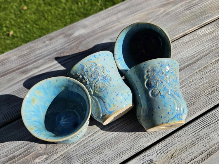 czarka-ceramiczna-niebianskie-drzewo-rekodzielo-niebieski-3.jpg