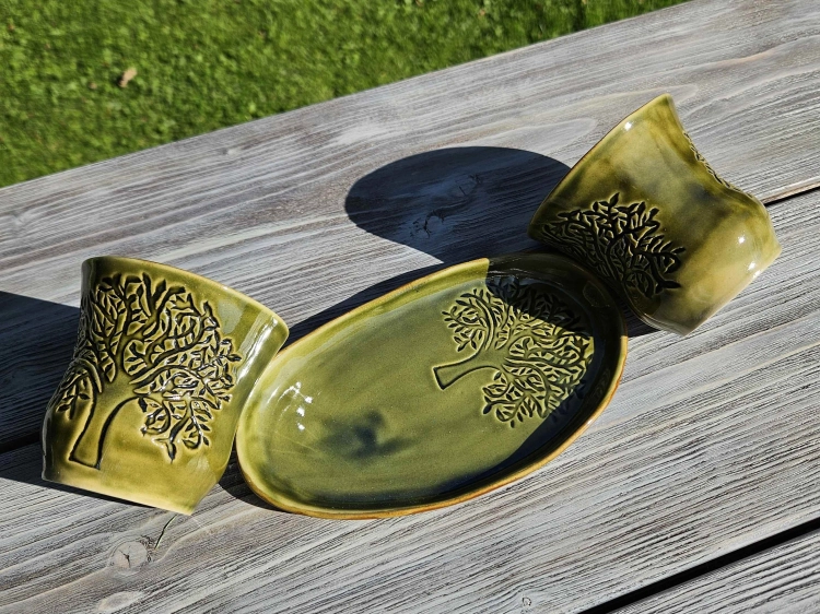czarki-z-podstawka-ceramiczne-jesienne-drzewa-rekodzielo-zielen-3.jpg