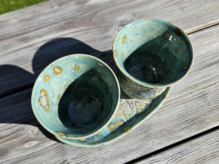 czarki-z-podstawka-ceramiczne-czarodziejski-lotos-rekodzielo-niebieski-bez-fiolet-2.jpg
