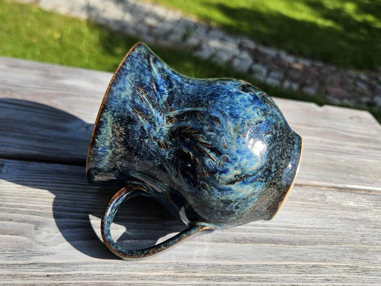 kubek-ceramiczny-nocne-czary-rekodzielo-granat-blekit-3.jpg