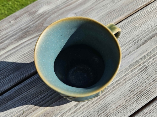 kubek-ceramiczny-kosmiczny-kot-rekodzielo-blekit-2.jpg