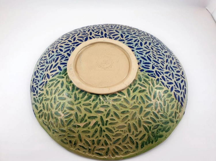 patera-polna-przestrzen-rekodzielo-zielen-granat-krajobraz-ceramiczny-talerz-artystyczny-handmade-5.jpg