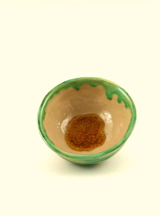 czarka-do-herbaty-plynne-szczescie-rekodzielo-150ml-turkus-bursztyn-ceramiczna-czarka-artystyczna-handmade-3.jpg
