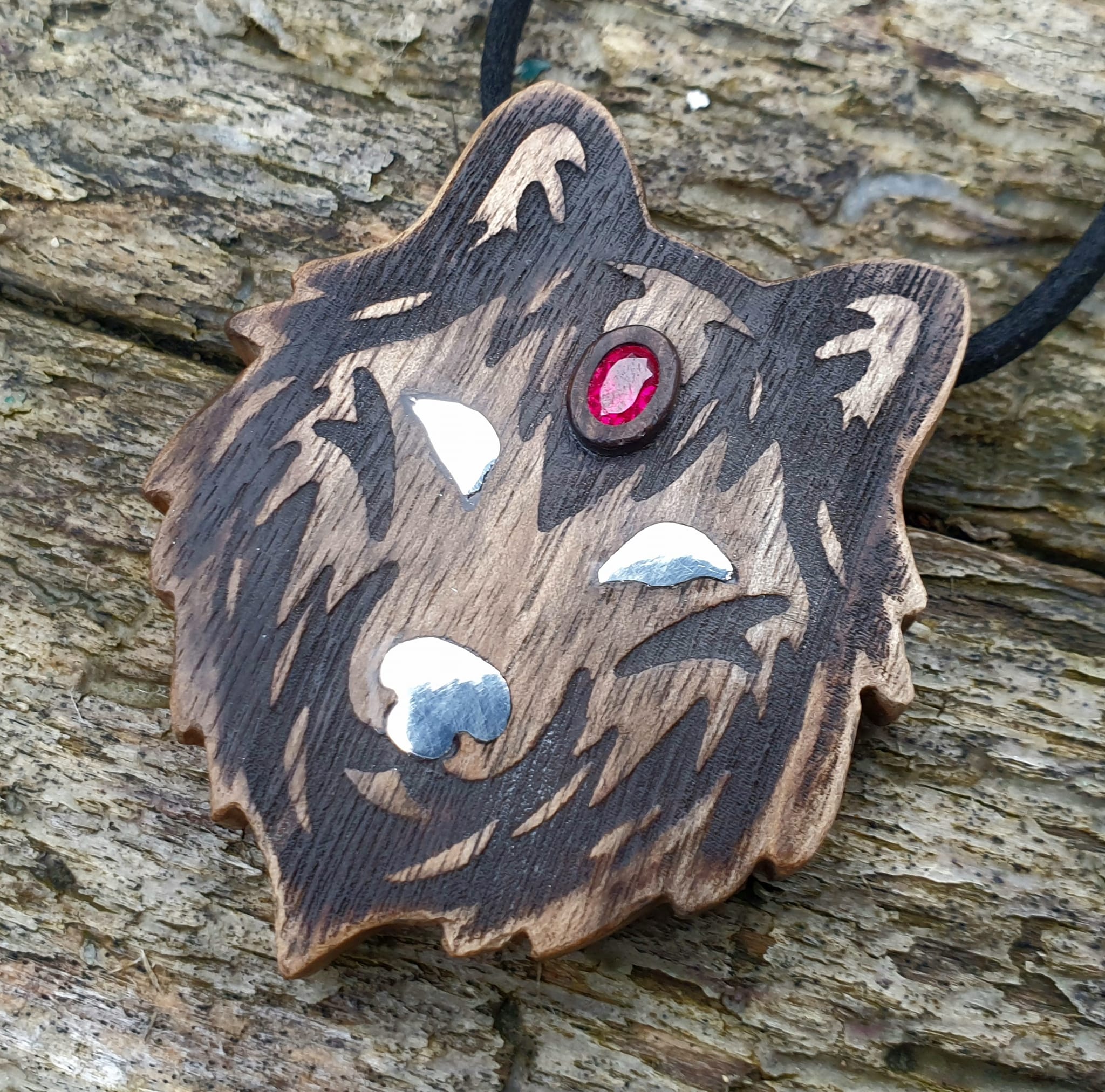 naszyjnik-drewniany-handmade